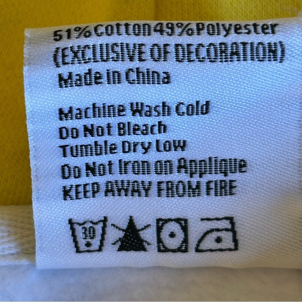 Sarai Baggy White Sweatshirt with Yellow Hood Lining Colorful Text Size XXL - Picture 8 of 12
